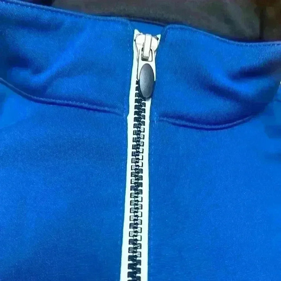 Pebble Beach zip up - Picture 4 of 6